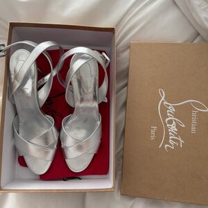 Christian Louboutin, Mariza 85 in silver